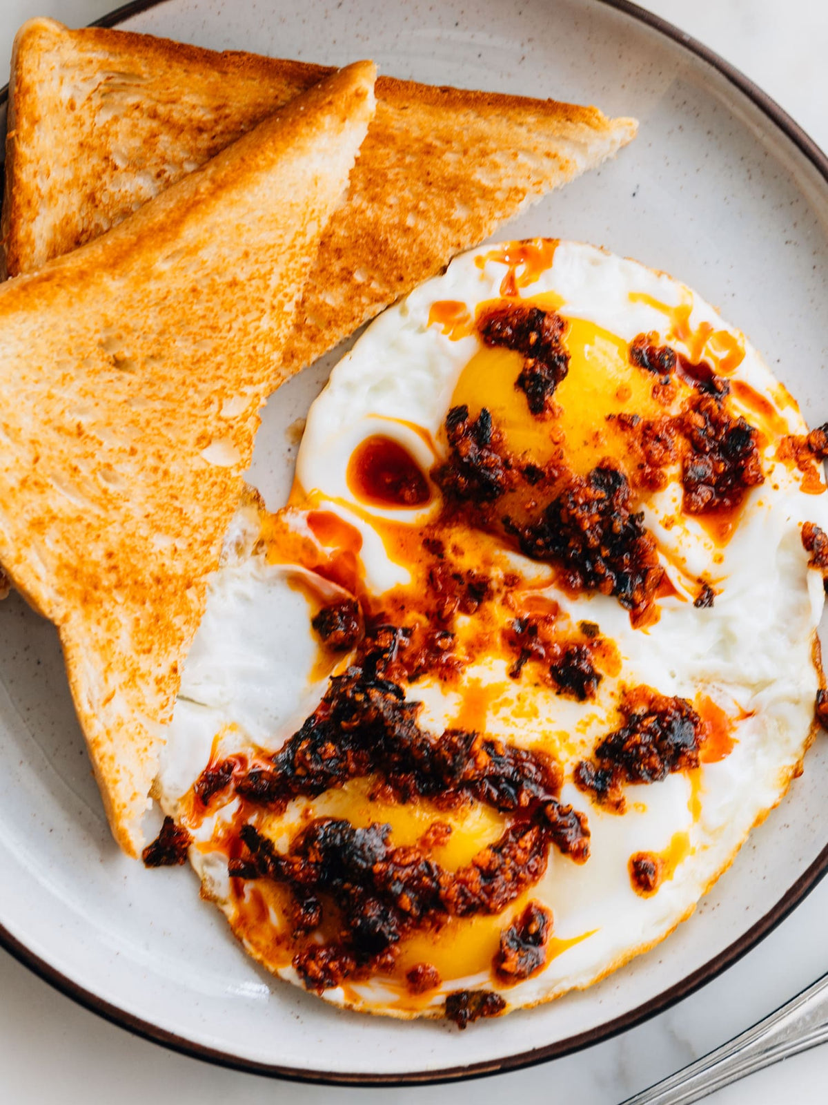 Sambal Chili Crunch, Spicy